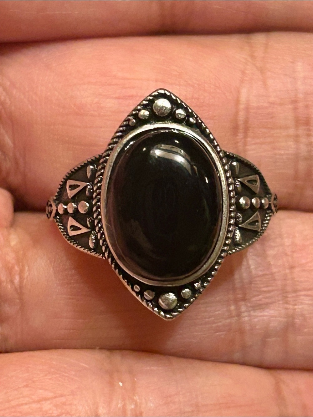 Sterling Silver S925 Oval Black Obsidian Crystal Oval Ring Spooky Band design